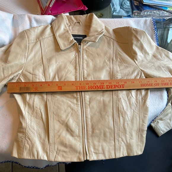 Gen. Leather Vintage Express Ivory/Cream Jacket 5/6, Pre-owned - Picture 14 of 16